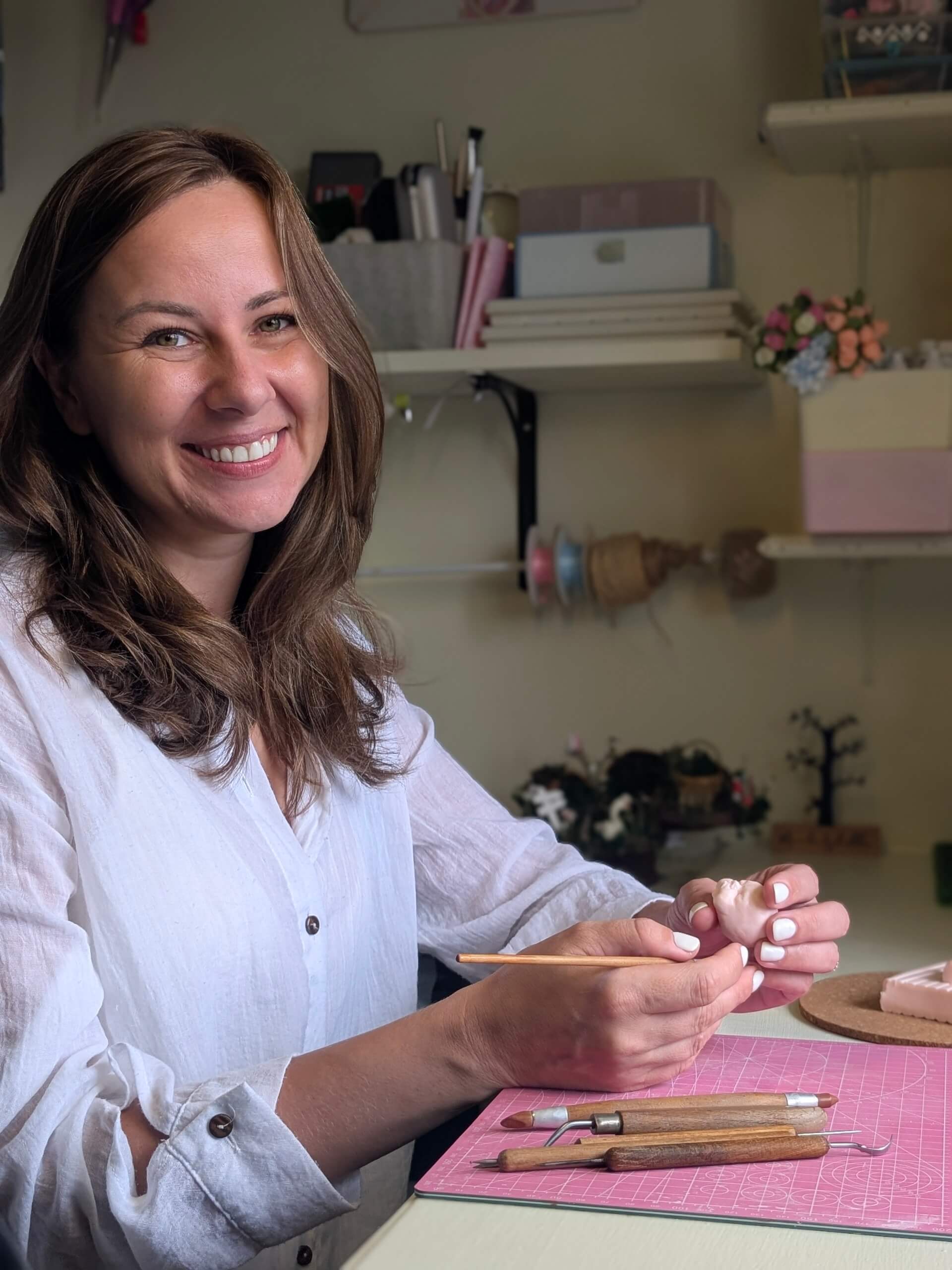 Anastasia - The Artist behind Minibabydolls